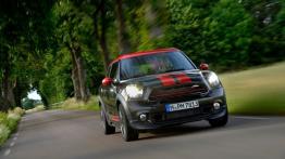 Mini Paceman John Cooper Works (2015) - widok z przodu