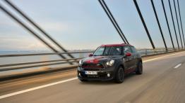Mini Paceman John Cooper Works (2015) - widok z przodu