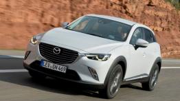 Mazda CX-3 SKYACTIV-G (2015) - widok z przodu