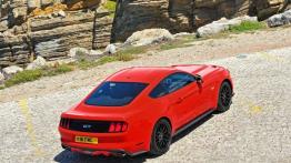 Ford Mustang VI GT (2015) - widok z góry