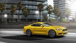 Ford Mustang VI Coupe GT (2015) - prawy bok
