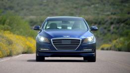 Hyundai Genesis II (2015) - widok z przodu