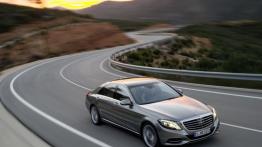 Mercedes klasy S W222 (2014) - widok z góry