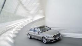 Mercedes klasy S W222 (2014) - widok z góry