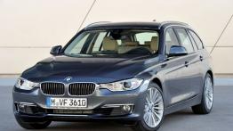 BMW 328i Touring (F31) - widok z przodu