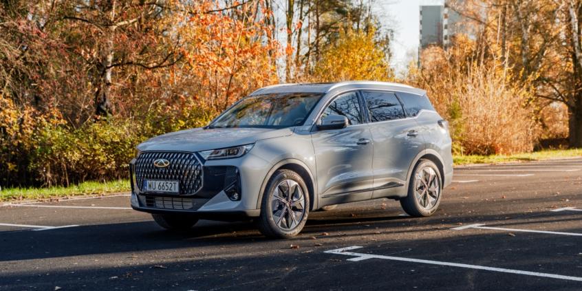 Porównanie: Kia Sportage 1.6 T-GDI DCT Business Line vs Chery Tiggo 7 1.6 T-GDI DCT Prestige. Czy Kia obroni pozycję lidera?