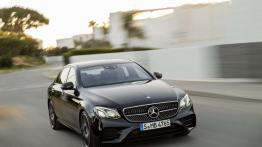 Mercedes-AMG E 43 4MATIC (2016) - widok z przodu