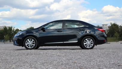 Toyota Corolla XI Sedan