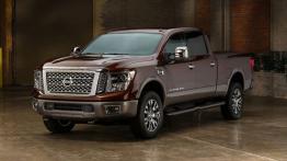 Nissan Titan XD (2016) - widok z przodu