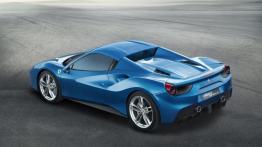 Ferrari 488 Spider (2016) - widok z tyłu