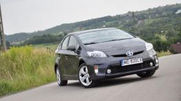 Toyota Prius III Hatchback Facelifting 1.8 HSD 136KM 100kW 2011-2016
