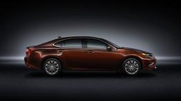 Lexus ES VI 200 Facelifting (2016) - prawy bok