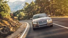 Jaguar XJ Portfolio (X351 Facelifting) 2016 - widok z przodu