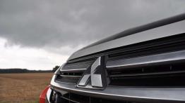 Mitsubishi Outlander III SUV PHEV Facelifting 2.0 DOHC MIVEC 203KM 149kW 2016