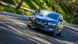 Nissan Maxima VIII (2016) - widok z przodu