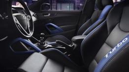 Hyundai Veloster Rally Edition (2016) - widok ogólny wnętrza z przodu