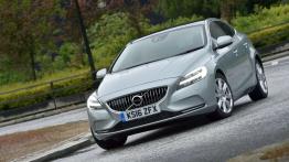 Volvo V40 FL (2016) - widok z przodu