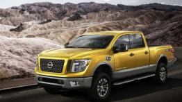 Nissan Titan XD (2016) - lewy bok