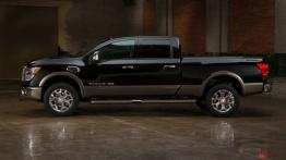 Nissan Titan XD (2016) - lewy bok