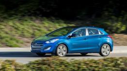 Hyundai Elantra GT Facelifting (2016) - lewy bok