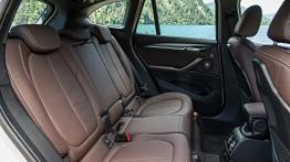 BMW X1II (2016) - tylna kanapa