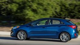 Hyundai Elantra GT Facelifting (2016) - lewy bok