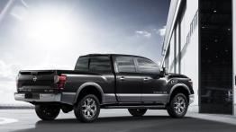 Nissan Titan XD (2016) - widok z tyłu