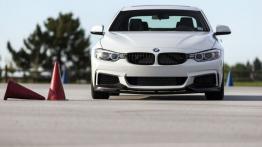 BMW 435i ZHP Coupe (2016) - widok z przodu