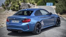 BMW M2 (2016) - widok z tyłu