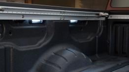 Nissan Titan XD (2016) - skrzynia ładunkowa