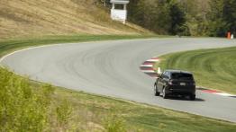 Land Rover Range Rover Sport II SVR Santorini Black (2016) - widok z tyłu