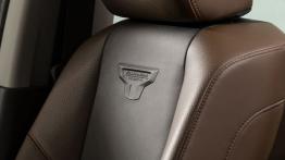 Nissan Titan XD (2016) - fotel pasażera, widok z przodu