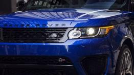 Land Rover Range Rover Sport II SVR Estoril Blue (2016) - lewy przedni reflektor - włączony