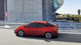 Toyota Prius (2016) - lewy bok