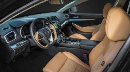 Nissan Maxima VIII (2016) - widok ogólny wnętrza z przodu