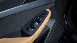 Nissan Maxima VIII (2016) - sterowanie w drzwiach