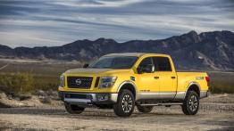 Nissan Titan XD (2016) - widok z przodu