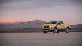 Nissan Titan XD (2016) - widok z przodu