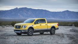 Nissan Titan XD (2016) - lewy bok