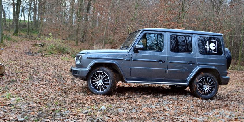 Mercedes G350d – 40 lat i ponad 200 koni więcej