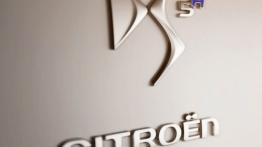 Citroen DS5 - emblemat