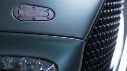 Aston Martin Vantage AMR (2017)