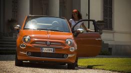 Fiat 500 Anniversario (2017) - widok z przodu