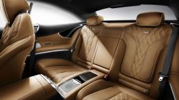 Mercedes S 500 4MATIC Coupe (C217) - tylna kanapa