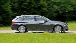 BMW 328i Touring (F31) - prawy bok