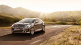 Citroen DS5 - widok z przodu