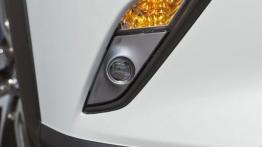 Mazda CX-3 SKYACTIV-G (2015) - zderzak przedni