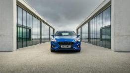 Ford Focus ST-Line (2018) - widok z przodu