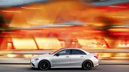 Mercedes-Benz Klasa A Sedan (2018) - lewy bok