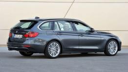BMW 328i Touring (F31) - prawy bok
